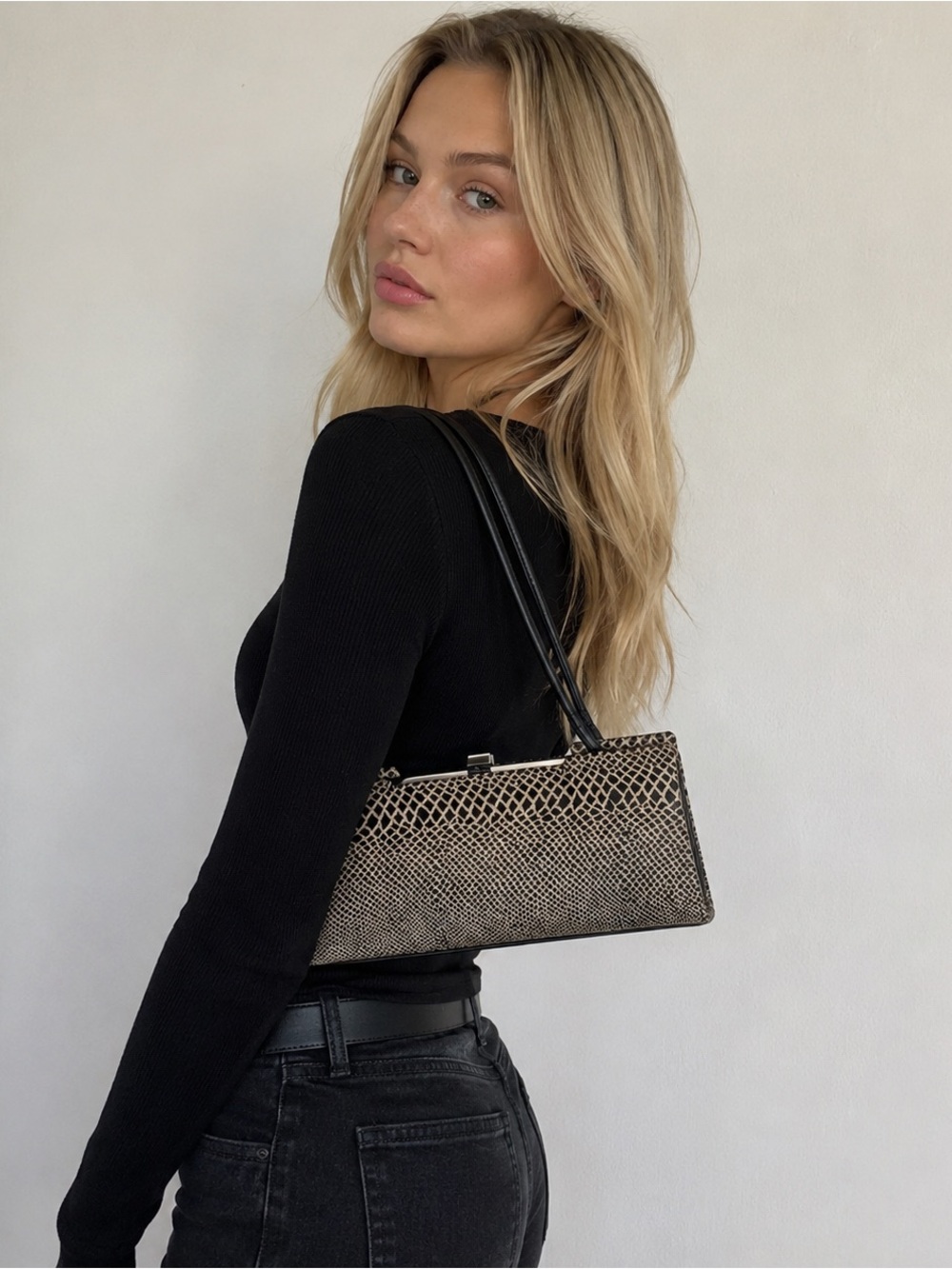 Snakeskin Reptile Print Baguette Shoulder Bag Mini Bag Classic Y2K 90s Black